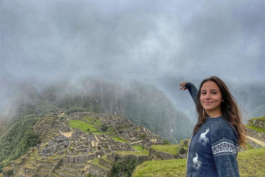 Perou-matchu-piccu-clara-horizon-travel-planner