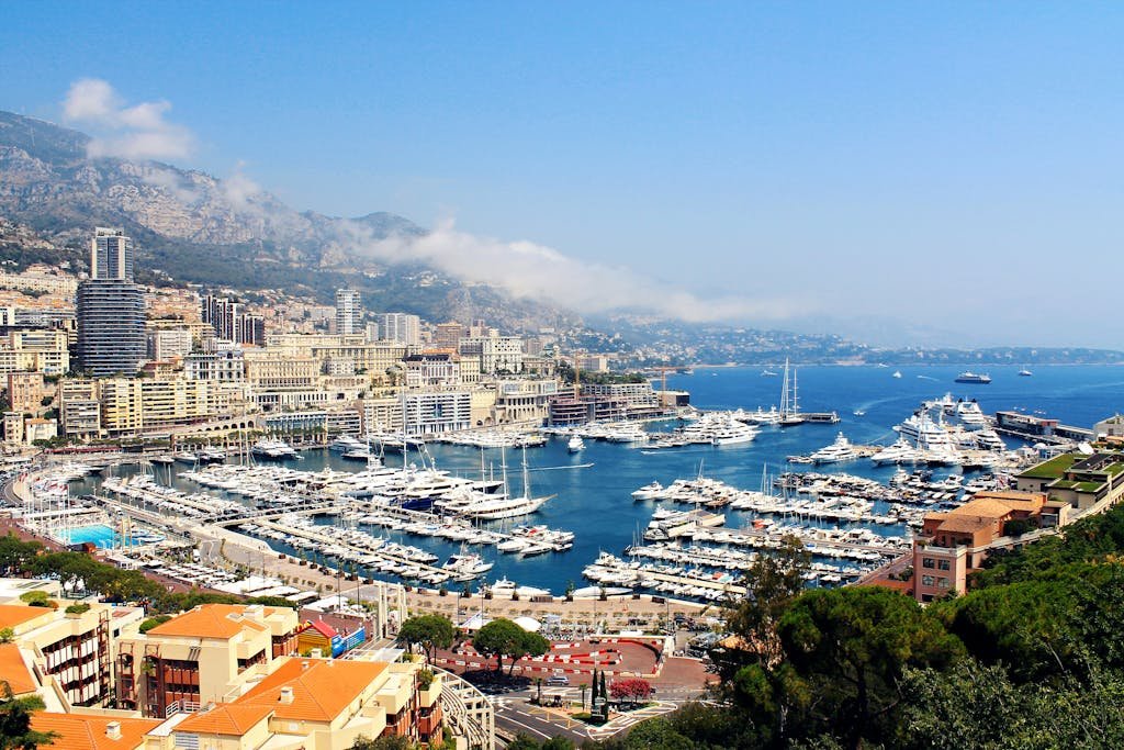 Monaco horizon
